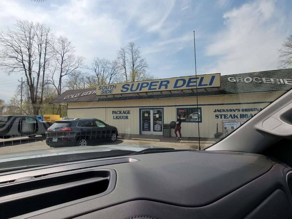 South Side Super Deli photo 3